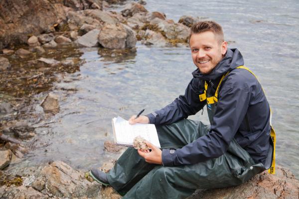 A Student of the Post-Degree Diploma in Fisheries and Aquaculture program measuring the water quality